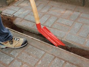 Rinnenschaufel Ruhr Brillant 1 Blattmaß 300x90mm Eschenstiel IDEAL