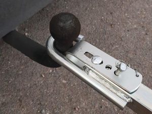 Abschleppstange STA verz.L75xB1990xH60mm 5,1kg rot-weiß HP AUTOZUBEHÖR